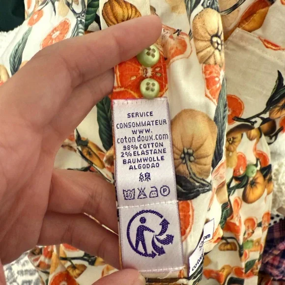 Coton Doux Paris Button-Up - Picture 5 of 5